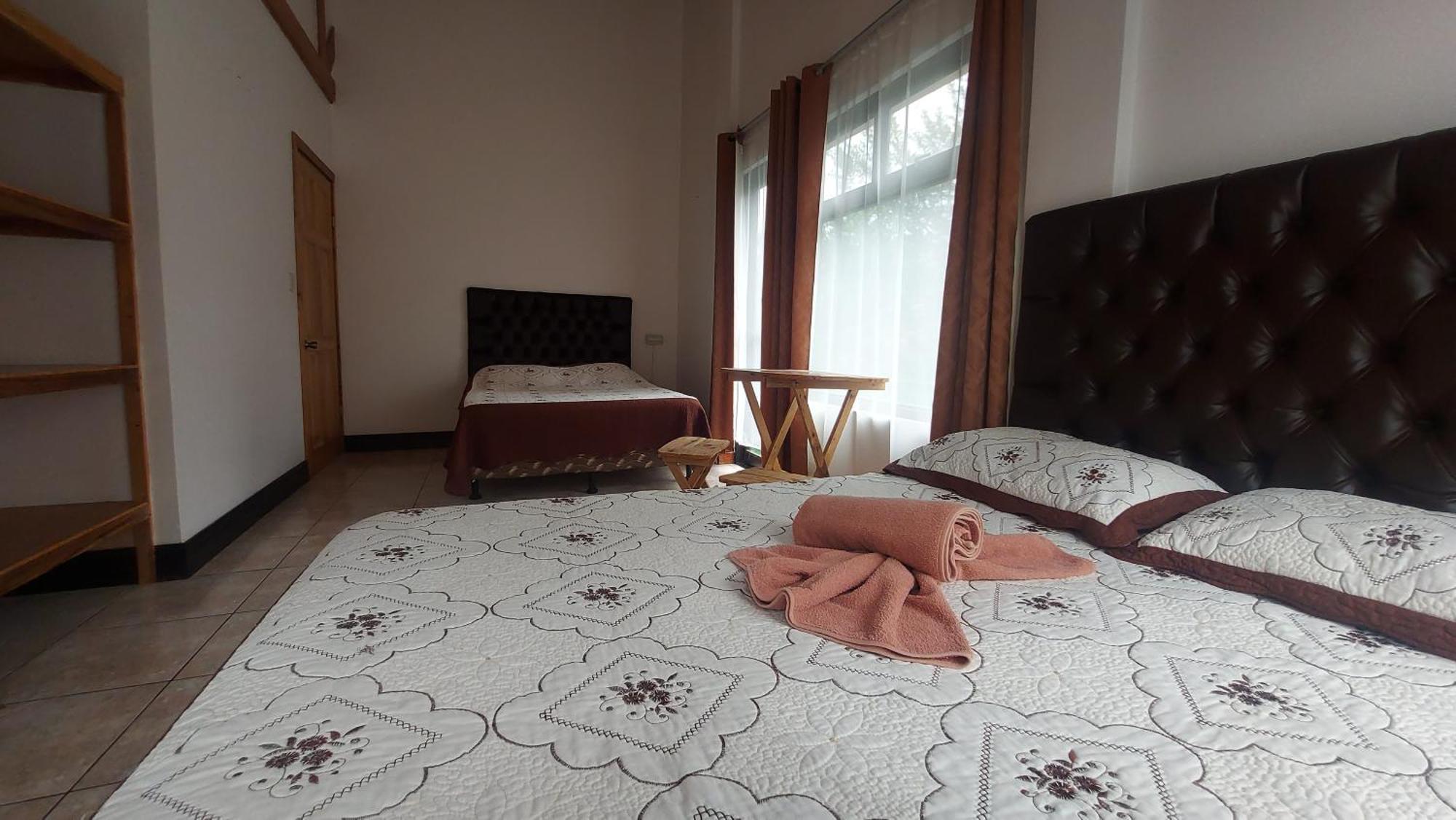 Alisson Hotel Y Restaurant Monteverde Ngoại thất bức ảnh