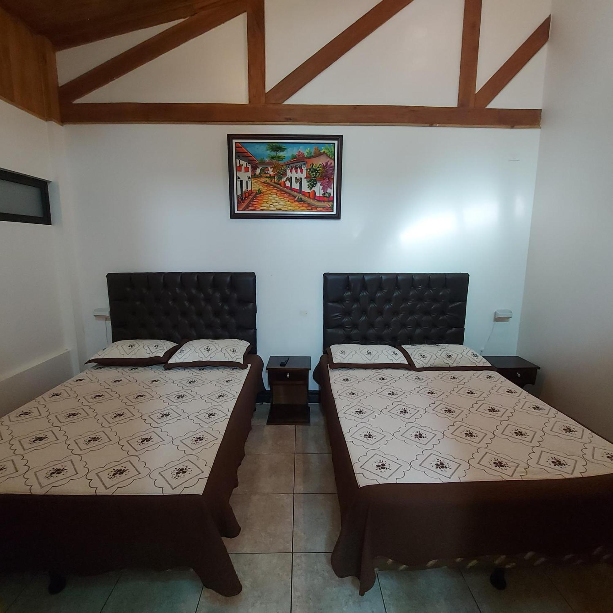Alisson Hotel Y Restaurant Monteverde Ngoại thất bức ảnh